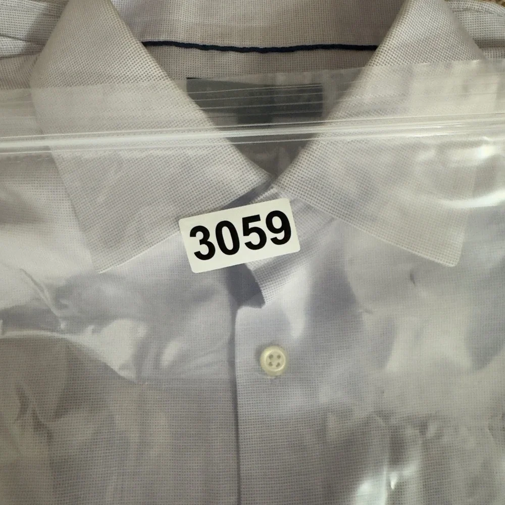 3059 | Banana Republic Non-Iron Slim Fit Dress Shirt Purple Micro-check Mens M